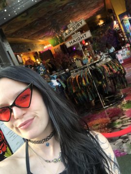 sweettreatAndrée de Rhône-Alpes, France